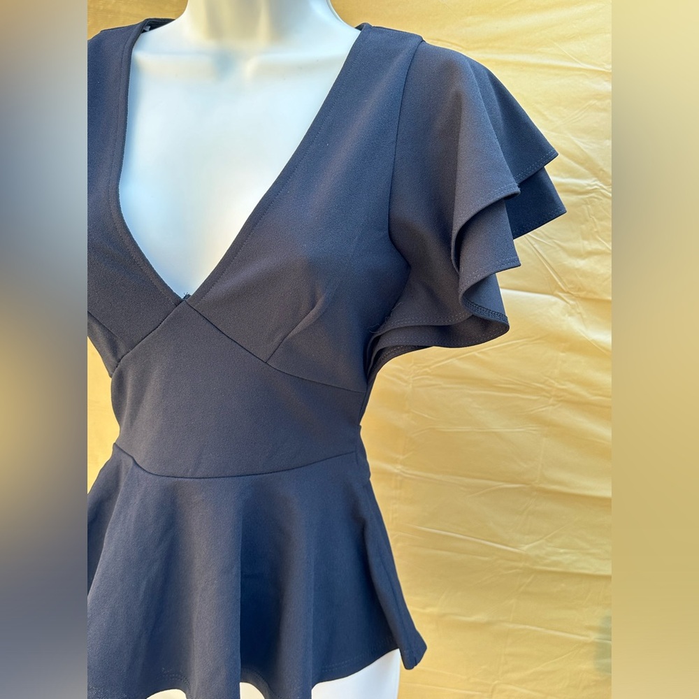 3/$15 Windsor Black Peplum Ruffle Top Size XS